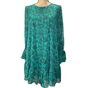 Vici green and black print dress